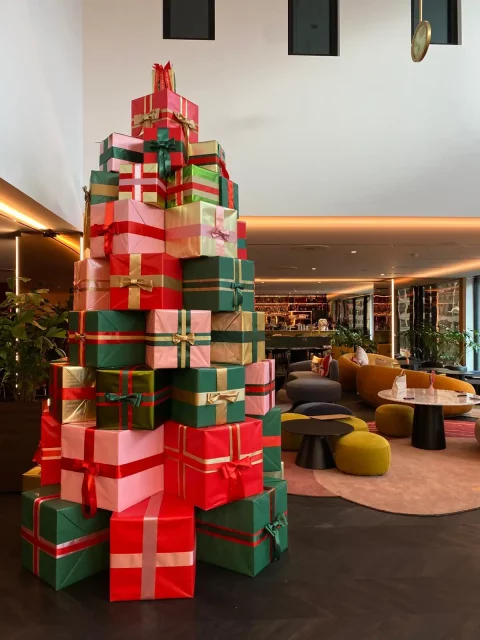 décoration de Noël pour l'hotel Cardo Brussels à Bruxelles